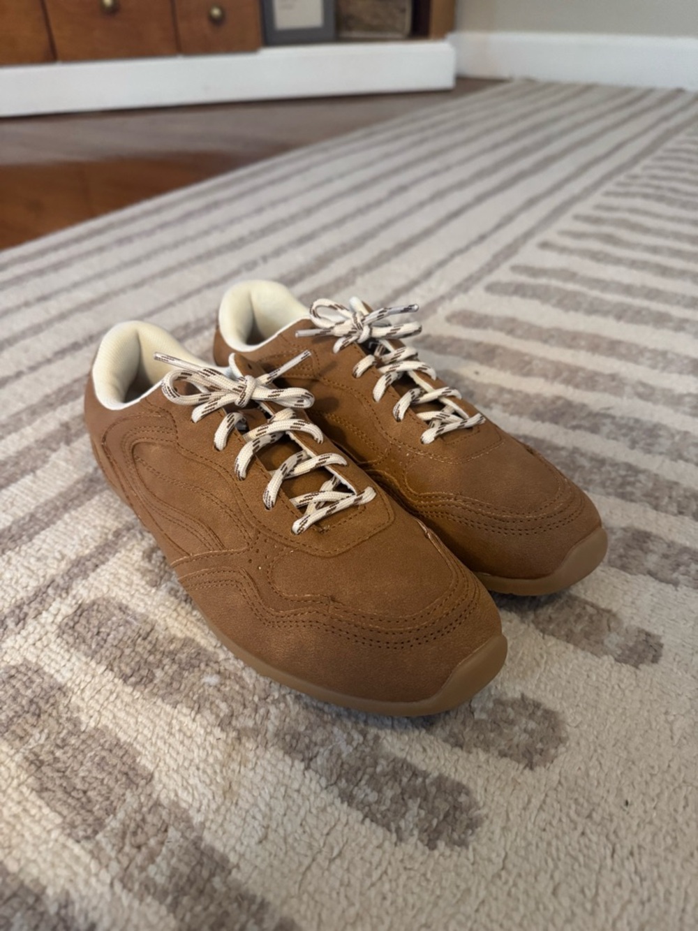 Time and Tru Brown Suede Casual Sneakers with Cream Laces